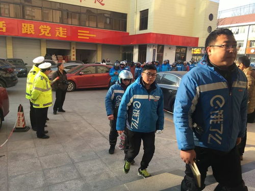 冬日暖陽 遞暖鳳城 團(tuán)市委開展快遞從業(yè)青年服務(wù)月活動(dòng)